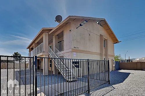 6657 W Ocotillo Rd Photo 1