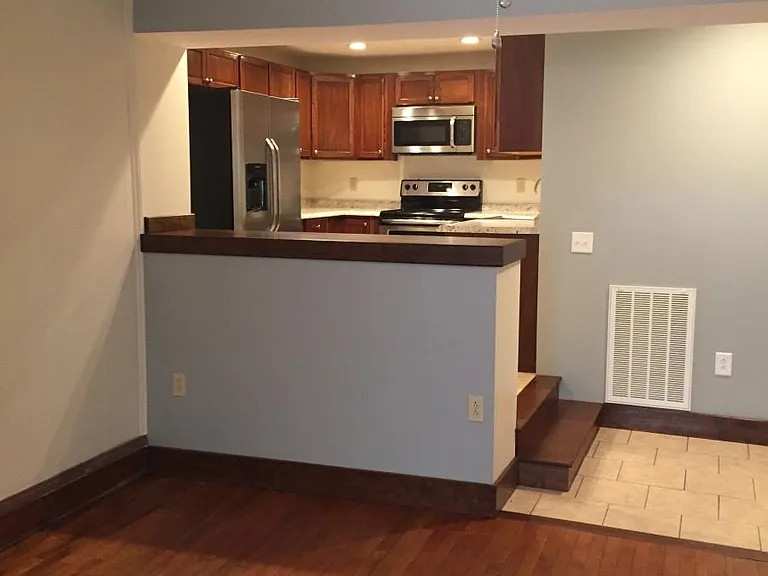 407 Duncan Ave — Photo 17