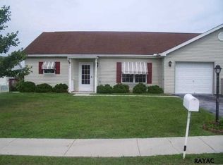 158 Kevin Dr, New Oxford, PA 17350
