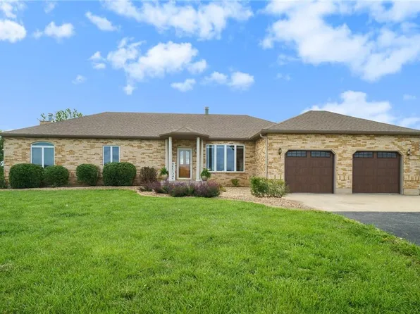 3165 Vermont Rd, Wellsville, KS 66092
