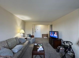 2160 Center Ave APT 2S, Fort Lee, NJ 07024