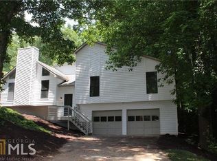 2451 Robin Hood Pl NE, Marietta, GA