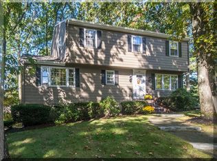 12 Bradley Rd, Andover, MA 01810