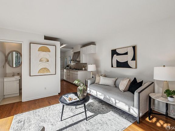 4th image of 325 Yale Rd