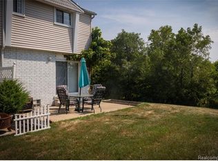 67976 Van Dyke Rd APT 16, Romeo, MI 48065