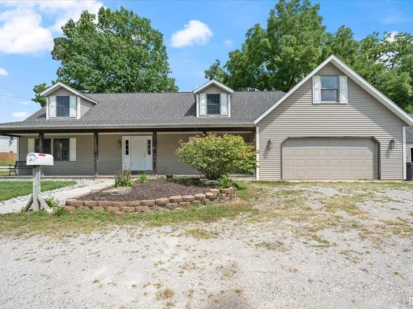 440 N Line St, Churubusco, IN 46723