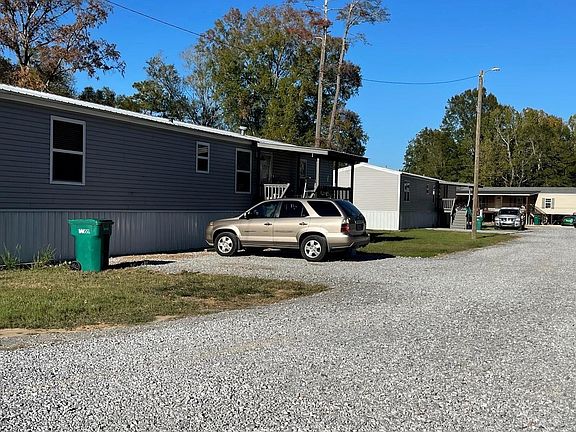 2nd image of 25697 Gill Rd