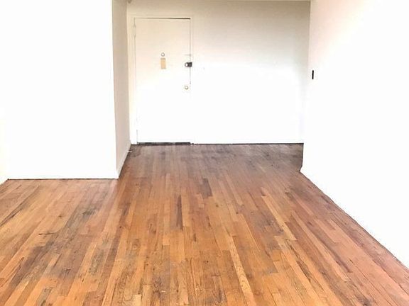 5th image of 4014 62nd St APT 4J