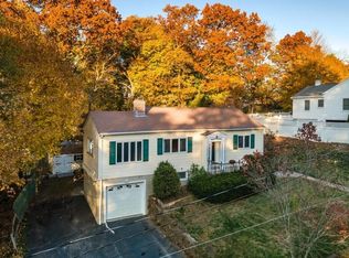 28 Crouse Ave, Westwood, MA 02090