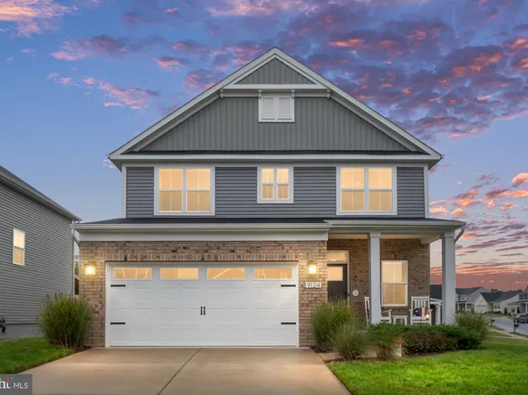 9124 Maple Run Dr, Fredericksburg, VA 22407