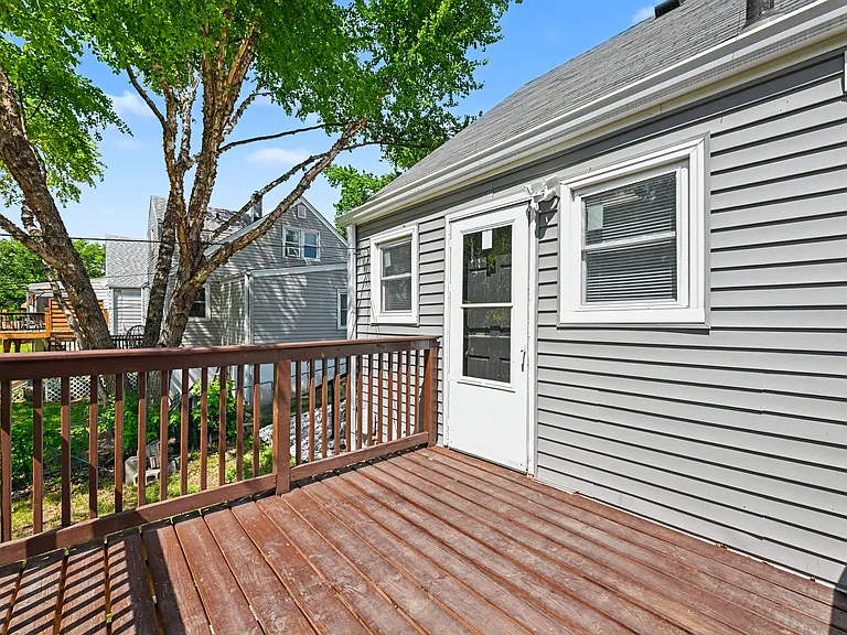 2130 S 47th St — Photo 17