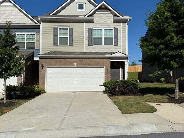 5726 Silver Lake Dr, Mableton, GA 30126