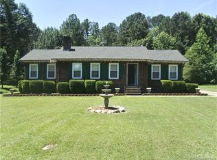 315 Lakeview Dr, Wadesboro, NC 28170