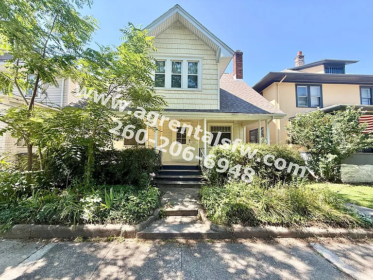 919 Rivermet Ave — Photo 2