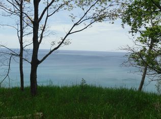 S Lakeshore Dr #26, Ludington, MI