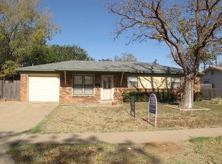 1624 69th St, Lubbock, TX 79412