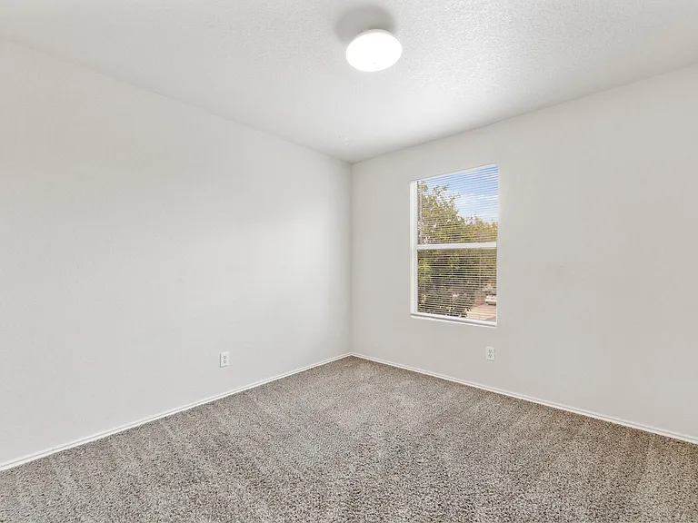 10034 Southern Sun — Photo 17