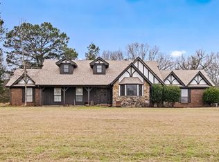 225 Seven Gables Rd, Austin, AR 72007