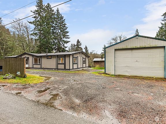 3rd image of 6718 SE Garfield Street