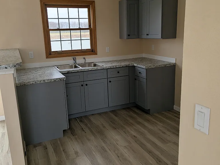 9760 Head O Lake Rd #6 — Photo 3
