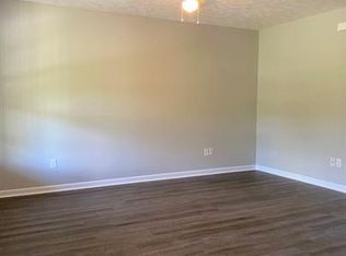 543 S Old Sevierville Pike #17422552, Seymour, TN 37865