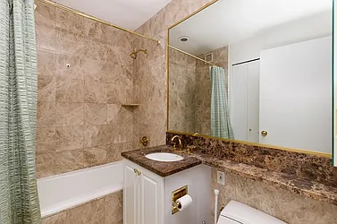 Rented by Nest Seekers International