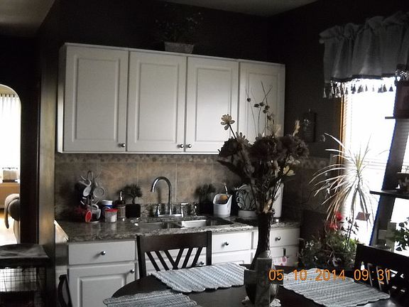 3rd image of 2112 N Lockwood Ave