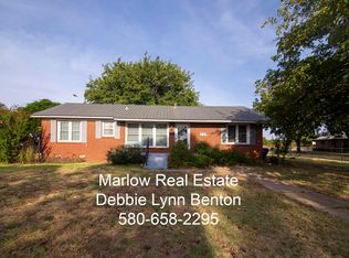 737 N 7th St, Comanche, OK 73529