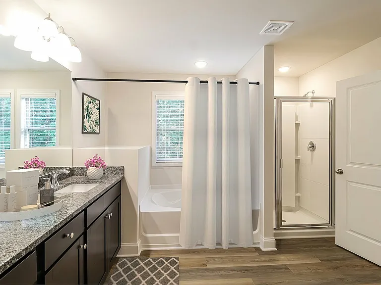 Summerwell Cedarcrest — Photo 56