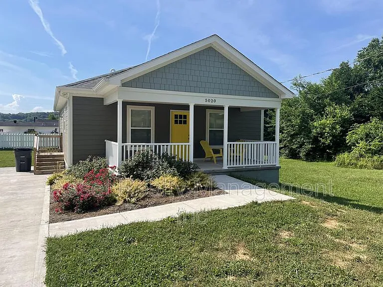 5020 McIntyre Rd — Photo 2