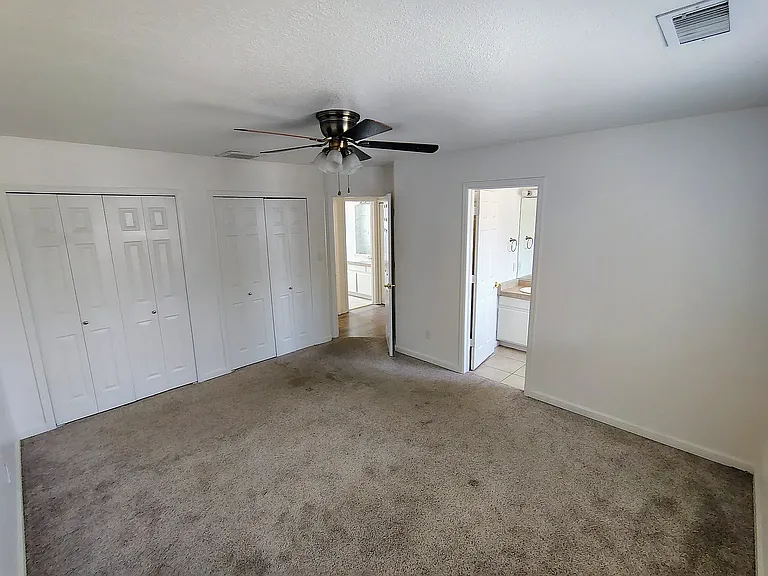 490 Sundown Dr — Photo 7