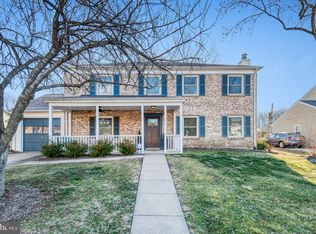 13631 Ellendale Dr, Chantilly, VA 20151