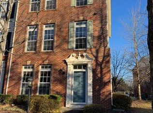 2116 Abbottsbury Way, Woodbridge, VA 22191