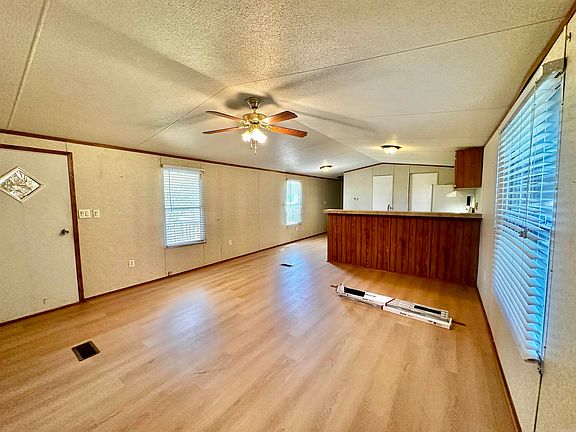 5th image of 7581 Highway 35 S