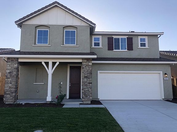 3rd image of 2695 Hacienda Dr