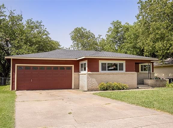 2nd image of 5325 Sabelle Ln