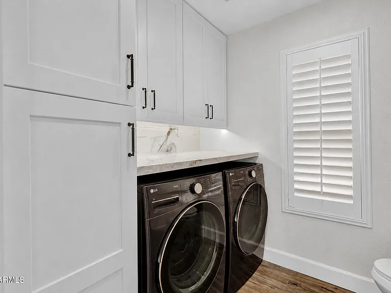 4760 W Wahalla Ln — Photo 10