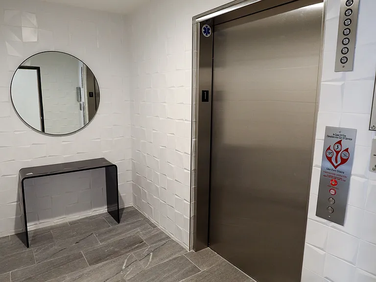 Lobby Elevator