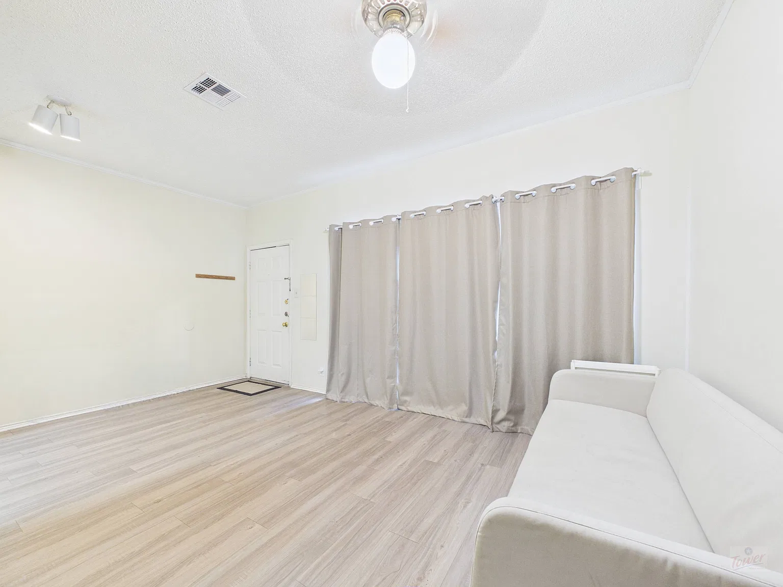 2804 Rio Grande St Apt 201 — Photo 2