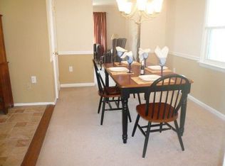 16 Miller Dr, Avondale, PA 19311