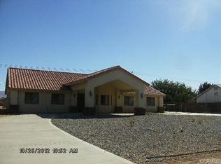 13983 Crow Rd, Apple Valley, CA 92307
