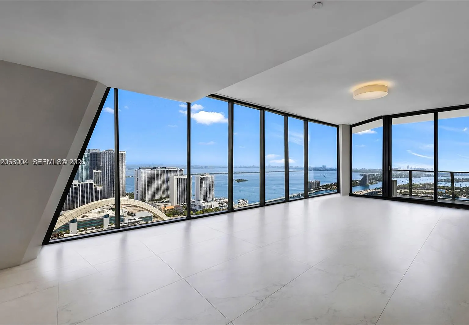 One Thousand Museum Condo — Photo 4