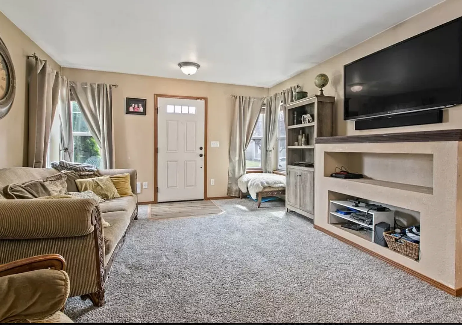 Beautiful home in Lake Stevens(Move in bonus!) — Photo 3
