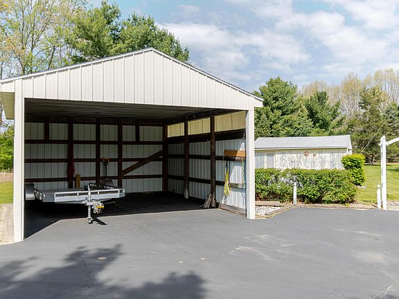 3rd image of 7446 Cement City Rd