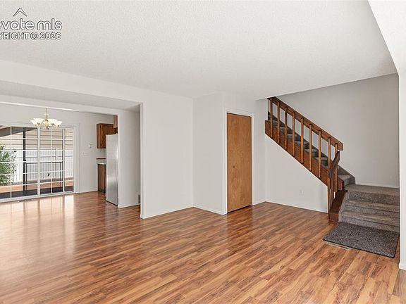 4th image of 2210 Farnsworth Dr