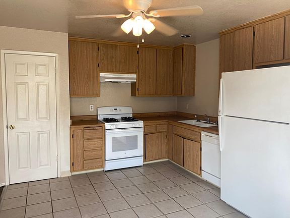 4th image of 513 E Elm St APT 5
