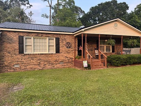 4th image of 2935 Milan Chauncey Rd