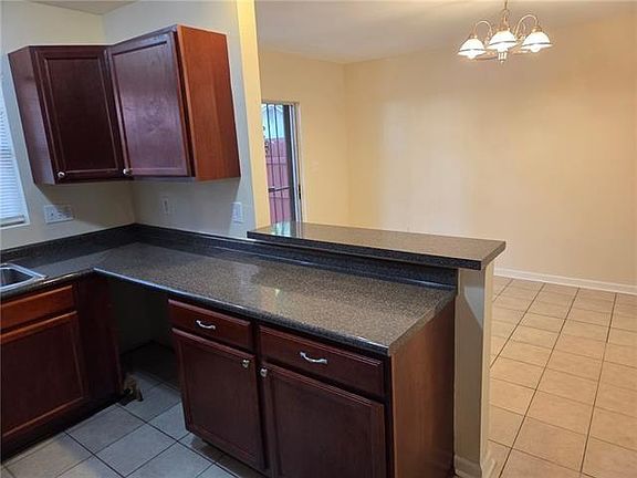 4th image of 7705 Belcrest Pl
