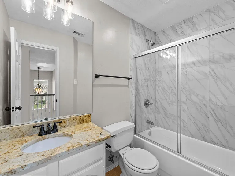 2421 Kittyhawk Dr — Photo 22