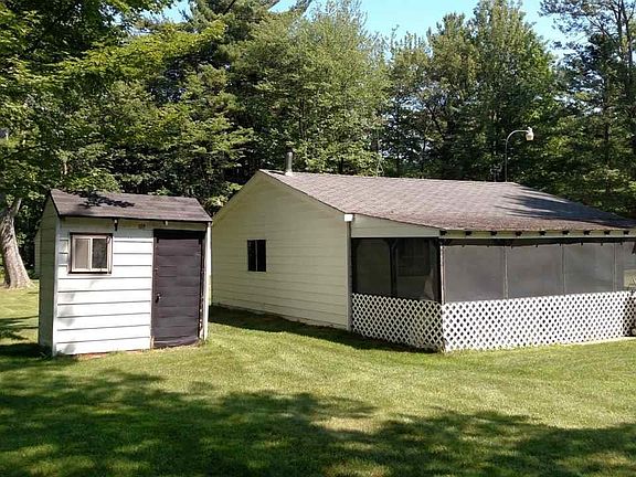 5th image of 5639 N Hammel Beach Rd